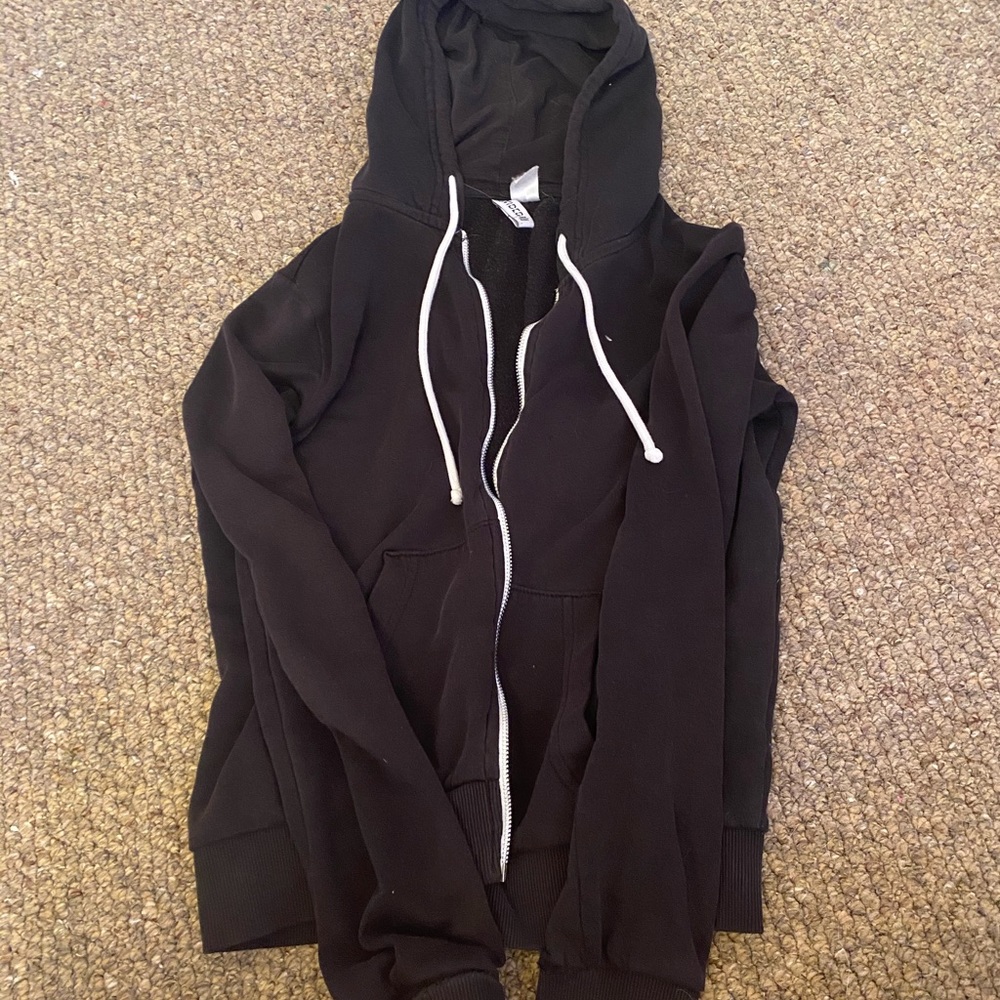 H&M black zip up